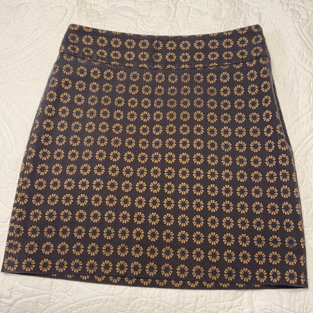 Loft pencil skirt